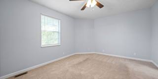 2 Bedroom Condo For Rent Near Post! Gallery 21