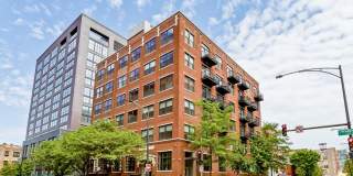 106 N Aberdeen St Gallery 9