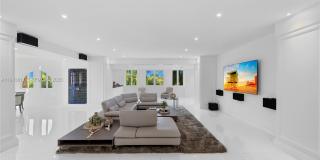 600 Coral Way Gallery 15