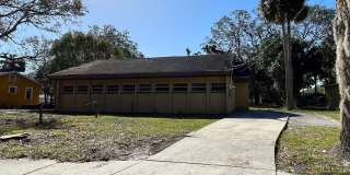 Simple & small 2BR Duplex Gallery 13