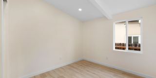 Beautiful 5BD/2BA on Baja!! Great backyard space with turf & fire pit!! Gallery 16