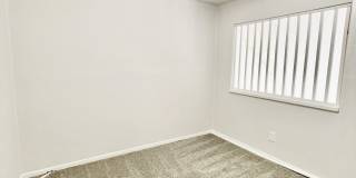 2552 W Bird St Gallery 29