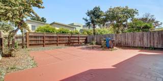 Spacious Westlake Home Gallery 30