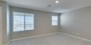 6184 Rathbone St Gallery 12