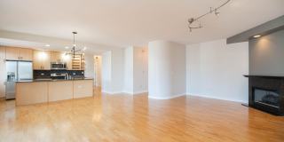 680 N GREEN Street Gallery 3