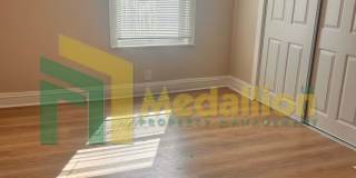 Spacious 1-Bedroom Single-Family Home with Large Fenced Yard Spacious 1-Bedroom Single-Family Home with Large Fenced Yard Gallery 13