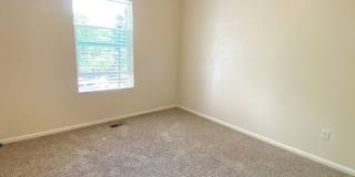 Beautiful South Lakewood Home with Updates, Space & Convenience! Available 8/10/2026 Gallery 13