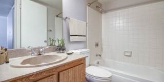 Las Brisas Apartments Gallery 4