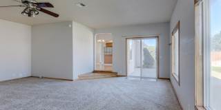 3BD Home on an Oversized Lot with a Standalone SHOP!! Gallery 13