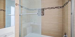 850 N. Van Ness Avenue Apartments Gallery 31