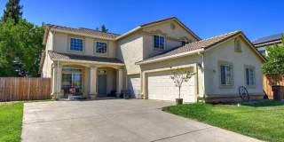 2105 1st St Gallery 1