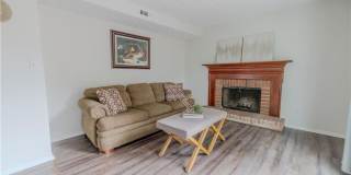 2073 Raintree Place Gallery 12