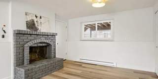 Beautiful, Newly Remodeled Home In Great Location! Gallery 14