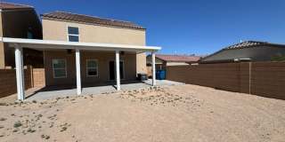 3br 2Ba 2-Story Home with fenced yard and garage Near Golf Course, Rotary Park Gallery 43