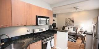 438 W Surf Street, Gallery 1