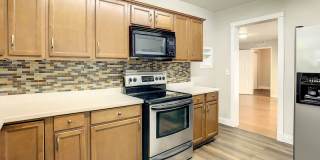 Charming Three bedroom one bath with huge backyard Gallery 26