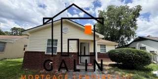 1005 Carter Street Gallery 1