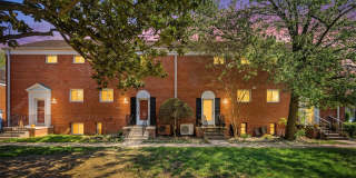 1615 MOUNT EAGLE Place Gallery 8