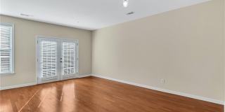 6174 Indian Wood Circle Gallery 10