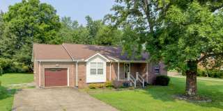 Updated 3bed 2 bath in St B with SEPARATE WORKSHOP around back. Updated 3bed 2 bath in St B with SEPARATE WORKSHOP around back. Gallery 1