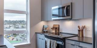 The Ballard Independent Gallery 18