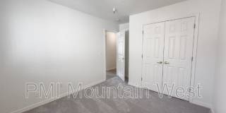 320 N. 500 W. Gallery 11