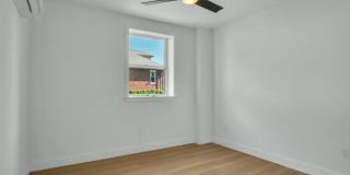 1309 N Bridge Street Gallery 36