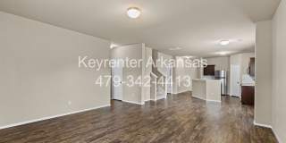 Beautiful home Located in desirable west Fayetteville neighborhood with playground Gallery 10