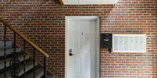 616 E 5th Avenue Gallery 3