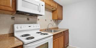 1313 w 8th st - unit 3 Gallery 13