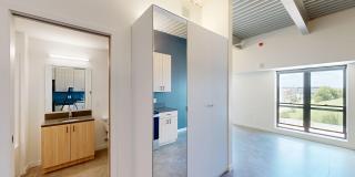 418 E Grand Ave Gallery 15