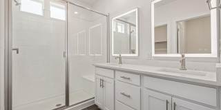 Like New Condo in Victory Ridge Gallery 16