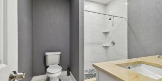 6810 N NAVIN AVENUE Gallery 63