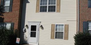 140 SURREY CLUB Drive Gallery 1