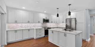 6660 CAPE HATTERAS WAY NE Gallery 11