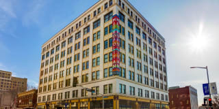 Metropolitan Artist Lofts - Affordable Housing Gallery 1