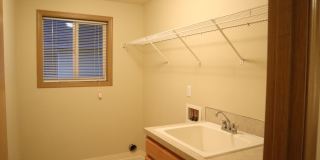 Spacious 2-Story 3-Bedroom Townhome for Lease - 3125 NE 118th Ave. Gallery 19