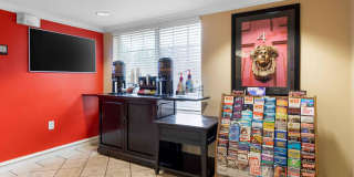 Houston - Galleria - Uptown Gallery 21