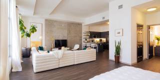 1600 Vine 1600 Vine Gallery 42