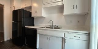 Tarzana Five Apartments Gallery 50