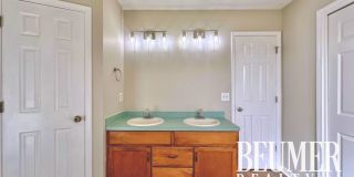 Spacious inside and out home for Rent Gallery 12