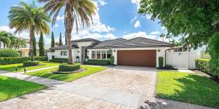 740 NE 36th Street Gallery 2