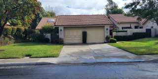 BEAUTIFUL TWO BED, TWO BATH HOME! 55+ COMMUNITY Gallery 1