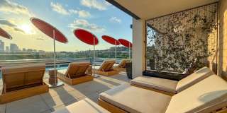 Park East Gallery 25