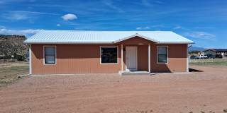 1 Sawyer Lane Gallery 1