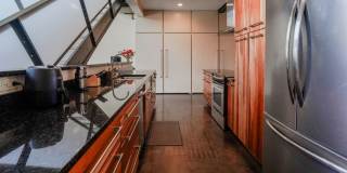 Fully Furnished Mid-Term 2-Level Condo | 1,549 Sq Ft | Private Parking | Shared Living Fully Furnished Mid-Term 2-Level Condo | 1,549 Sq Ft | Private Parking | Shared Living Gallery 14