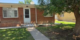 2524 N. ELIZABETH Gallery 1