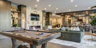 The Tomlin Gallery 21