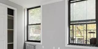 158 Avenue C Gallery 7