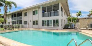 ** CANAL VIEW 2 BEDROOM\2 BATH CONDO ** SEASONAL OR ANNUAL ** BLUE POINT CLOSE TO DOWNTOWN NAPLES AND NAPLES BEAUTIFUL BEACHES ** CANAL BOAT SLIP AVAILABLE ** Gallery 52